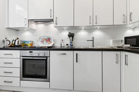 2 bedroom flat for sale, Milmans Street, London, SW10