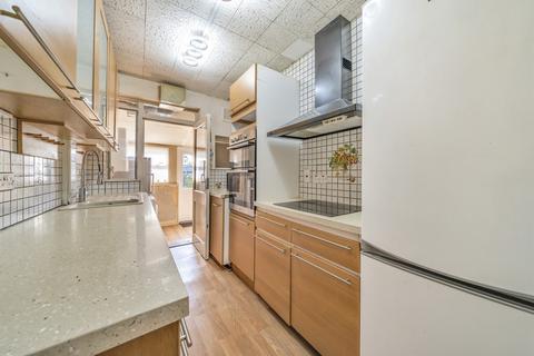 20 Ruskin Walk, Bromley, BR2 8EP