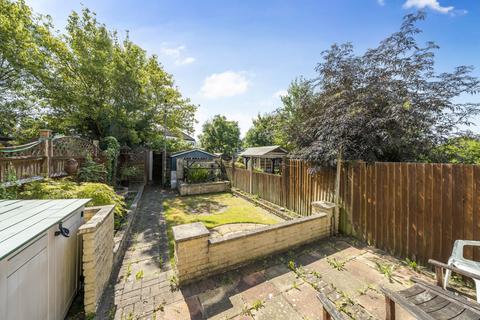 20 Ruskin Walk, Bromley, BR2 8EP