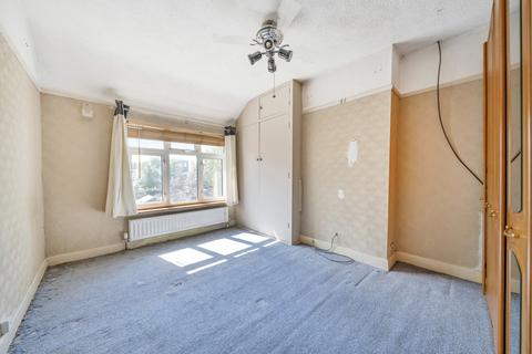 20 Ruskin Walk, Bromley, BR2 8EP