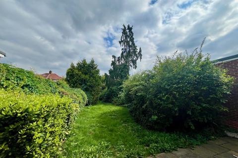 3 bedroom semi-detached house for sale, Waltham Avenue, London NW9