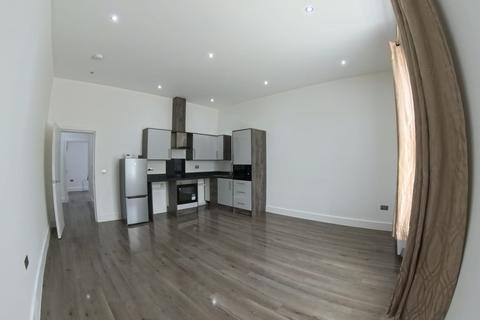 1 bedroom flat to rent, High Street, Brentwood CM14