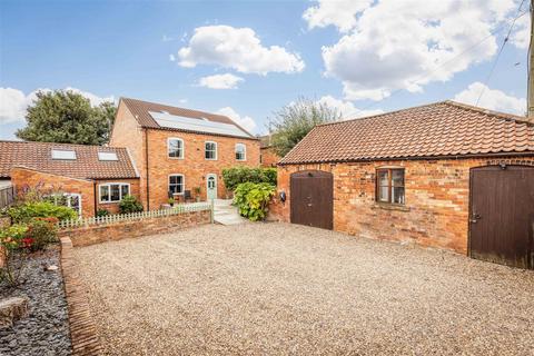 5 bedroom detached house for sale, High Street, East Ferry, Gainsborough