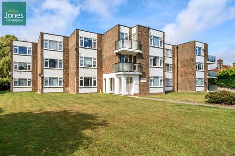 1 bedroom flat to rent, Chesswood Road, Worthing, West Sussex, BN11