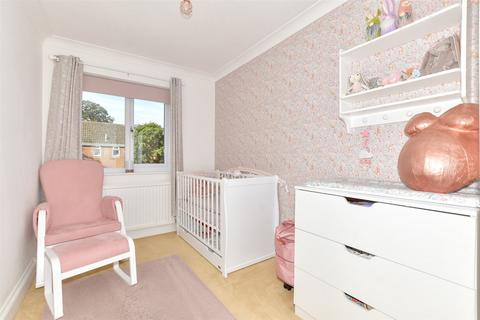 5 Mabledon Close, New Romney, TN28 8HT