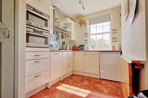 2 bedroom maisonette for sale, Howes Place, Cambridge