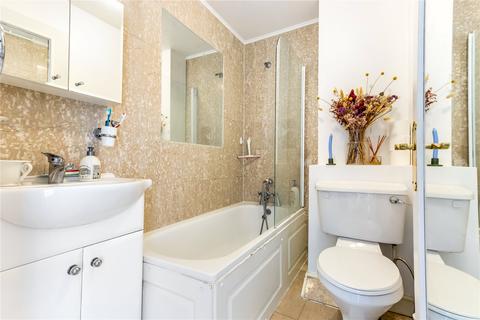 2 bedroom apartment for sale, Lithos Road, London, NW3