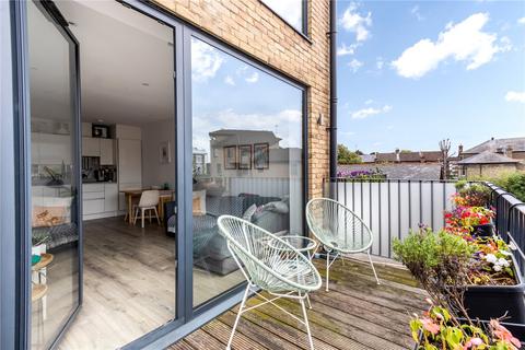 2 bedroom apartment for sale, Canning Crescent, London, N22