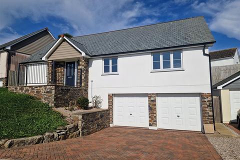 3 bedroom detached bungalow to rent, Chandler Park, Penryn