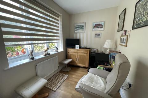 53 Oak Crescent, Wickford, SS11 7FF