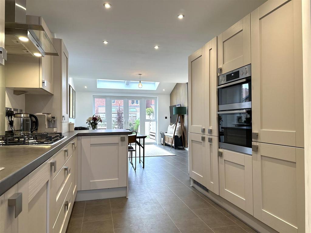 Extensive Kitchen Into Open-Plan Living Area 327