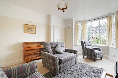 19 Crawshaw Grove, Sheffield, S8 7EA
