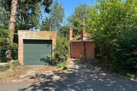 Land for sale, Auclum Lane, Reading RG7