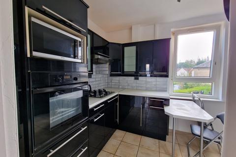 2 bedroom flat to rent, Cromwell Drive, Falkirk, FK1