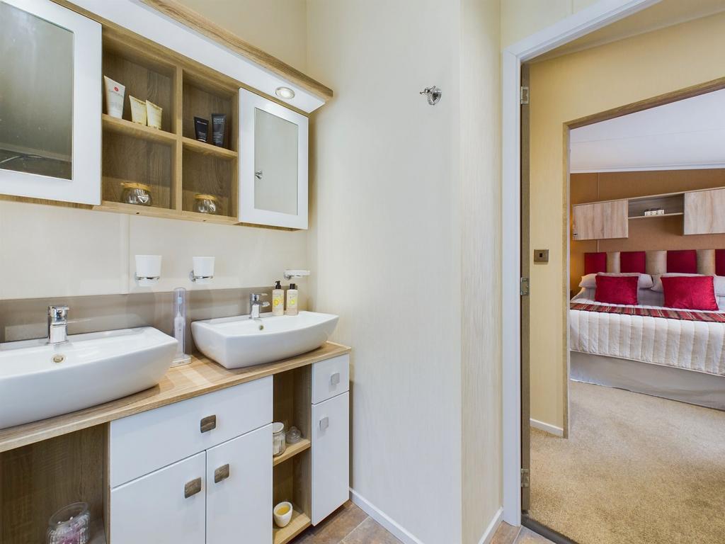En suite