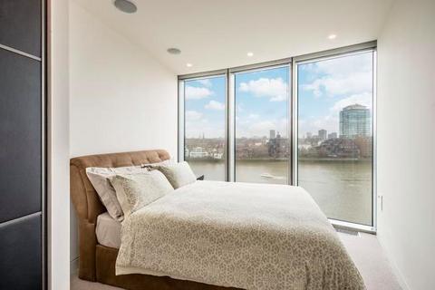 3 bedroom apartment for sale, The Tower, St George Wharf, London SW8