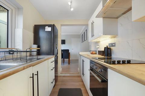 46 Rookery Crescent, Cliffe, Rochester, ME3 7RH