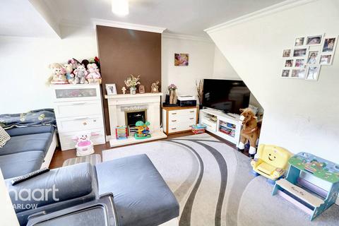 22 Spring Hills, Harlow, CM20 1SZ