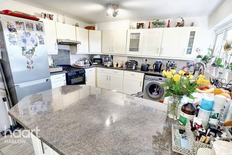 22 Spring Hills, Harlow, CM20 1SZ