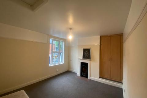 2 bedroom flat to rent, Leicester LE2