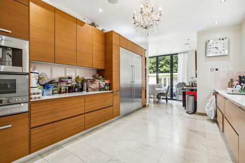 7 bedroom detached house to rent, Brondesbury Park, London