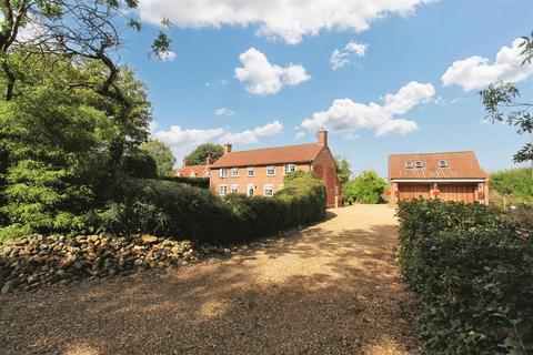 2 bedroom detached house for sale, Goose Green, Wickmere