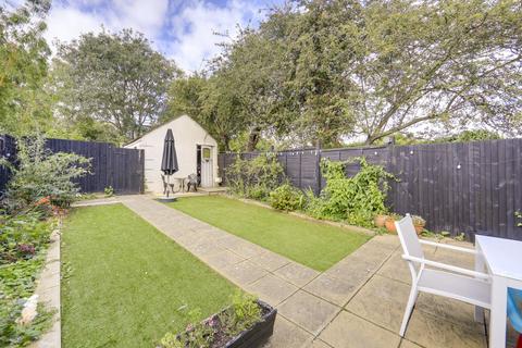 152 Cranston Road, London, SE23 2EY