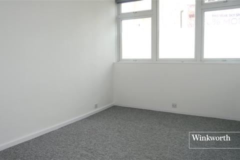2 bedroom apartment to rent, Cat Hill, East Barnet, EN4