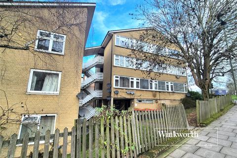 2 bedroom apartment to rent, Cat Hill, East Barnet, EN4