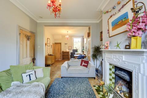 37 Brightside Road, London, SE13 6EP