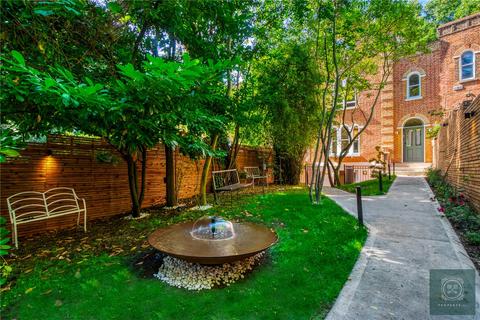 4 bedroom terraced house for sale, Pauntley Street, London, N19