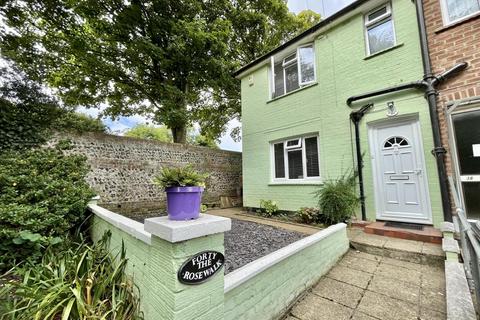 3 bedroom end of terrace house for sale, The Rose Walk, Newhaven