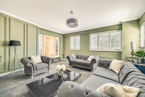 5 bedroom detached house for sale, Leigh-on-sea SS9