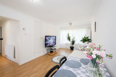 2 bedroom apartment for sale, Dale Court, Grove Hill, London