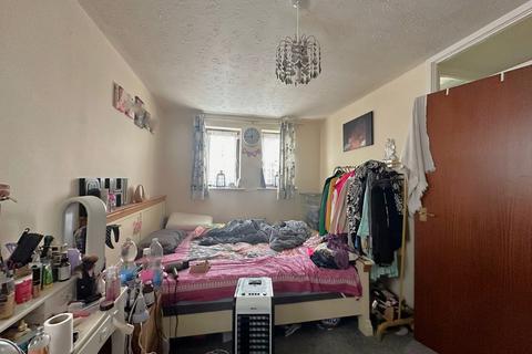 1 bedroom end of terrace house for sale, Botwell Common Road, Hayes, Greater London, UB3