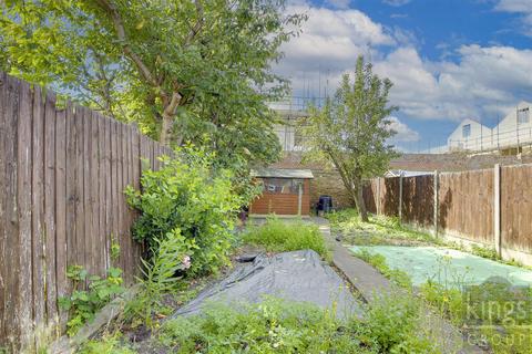 22 Bury Street, London, N9 7JY