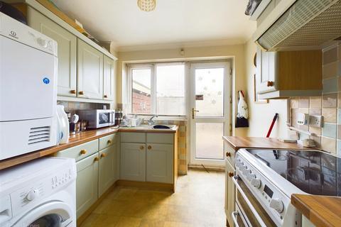 3 bedroom end of terrace house for sale, Candle Meadow, Nottingham NG2