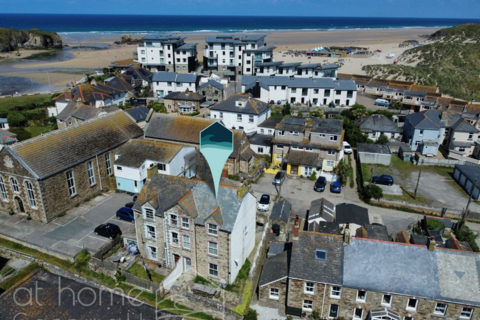 Tregonnan Eureka Vale, Perranporth, TR6 0BS