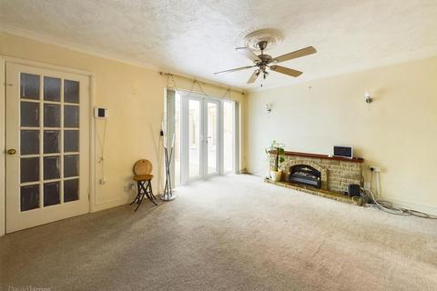 56 Candle Meadow, Colwick Park, Nottingham, NG2 4DX