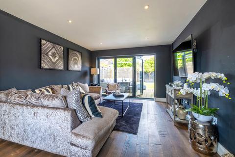 31 Devon Road, Stowupland, Stowmarket, IP14 4BZ