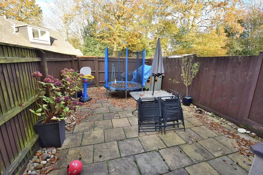 Vicarage Gardens, Hordle, Hampshire.... 2 bed terraced house for sale
