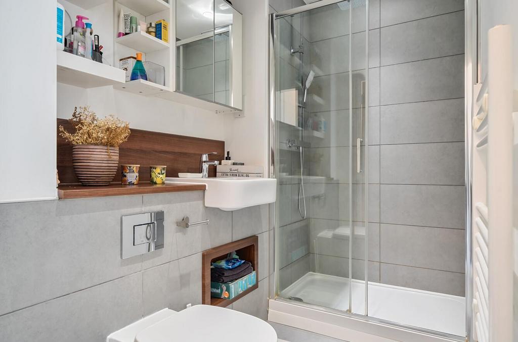 Ensuite.jpg