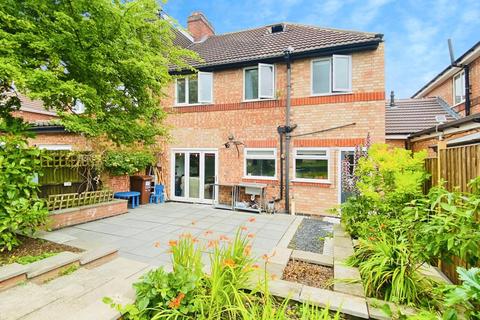 4 bedroom semi-detached house for sale, Johnson Road, Birstall, LE4