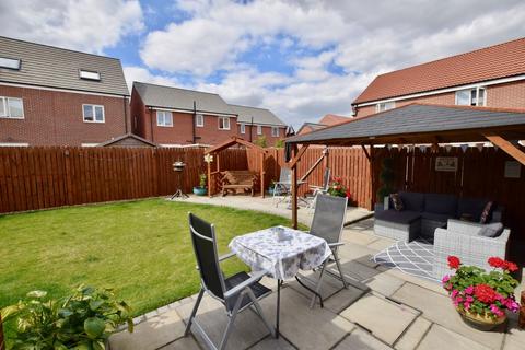 3 bedroom detached house for sale, Grainger Drive, Pocklington