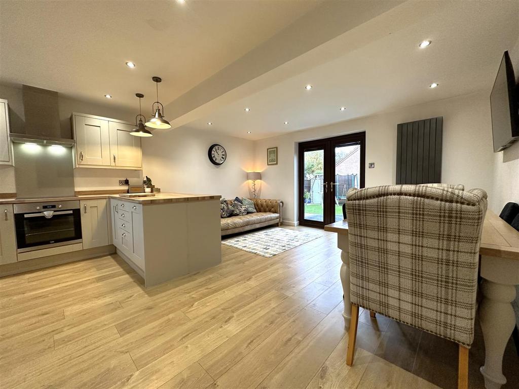 OPEN PLAN Living/Dining Kitchen With French Doors