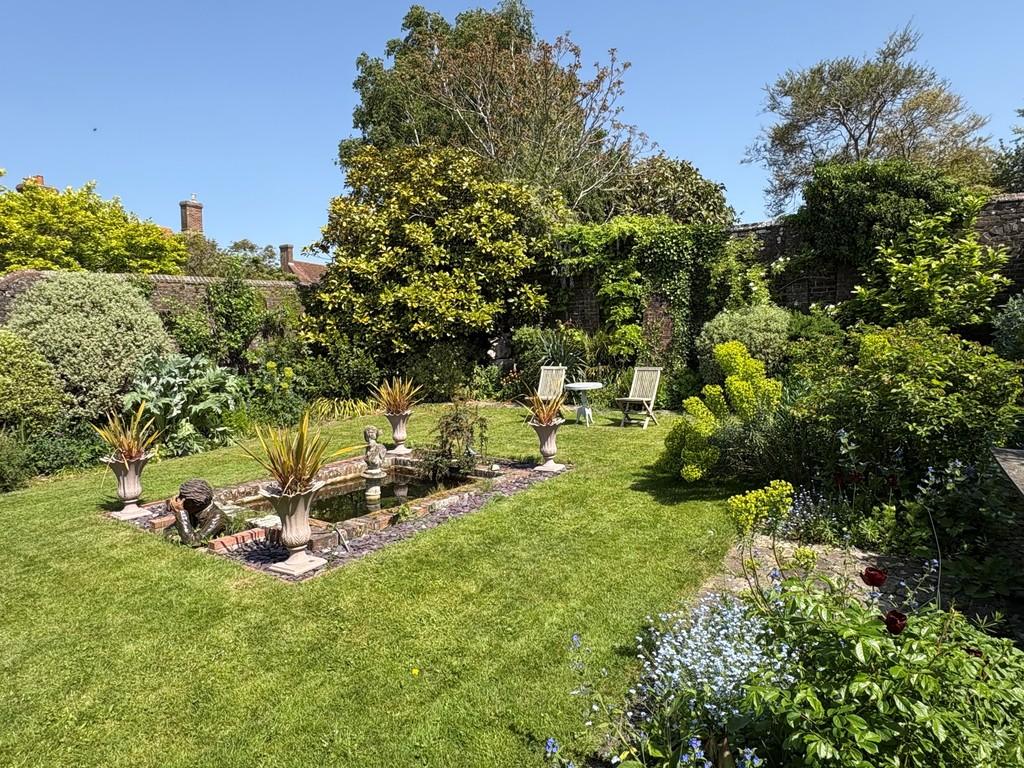 Garden 1 2025
