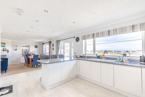 5 bedroom detached house for sale, Old Hunstanton