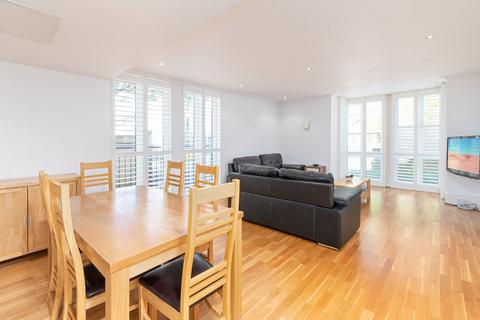 3 bedroom apartment for sale, Blore House, Chelsea SW10