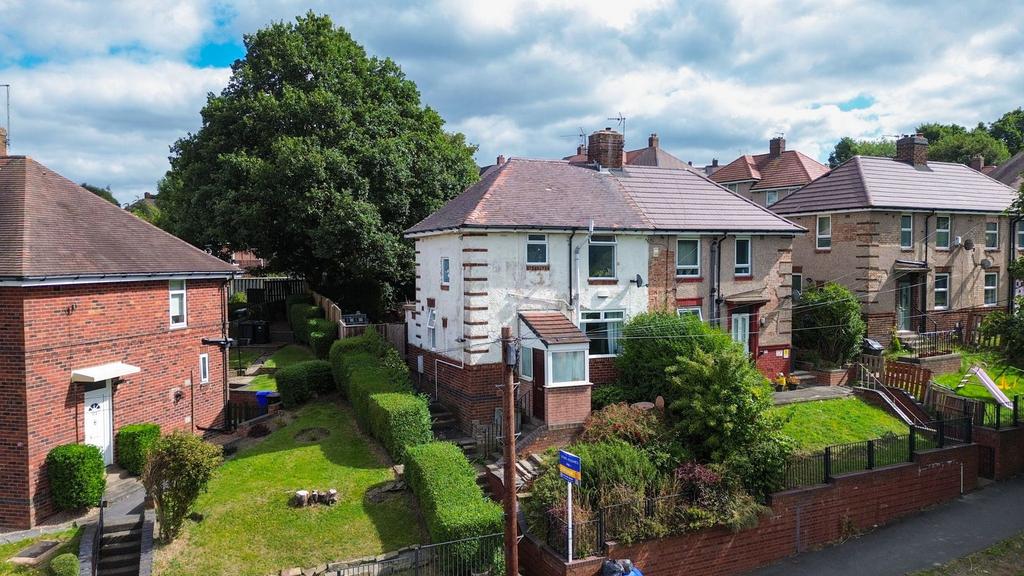 East Bank Road, Sheffield S2 2 bed semidetached house for sale £135,000
