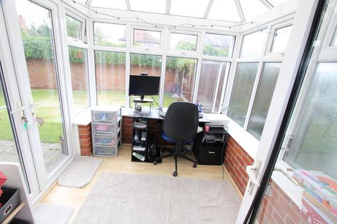 46 Henry Street, Rhostyllen, Wrexham, LL14 4DA